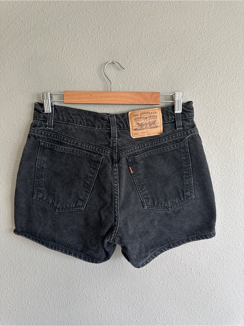 Vintage Levi's Orange Tab Black Washed 941 regular fit Shorts 10